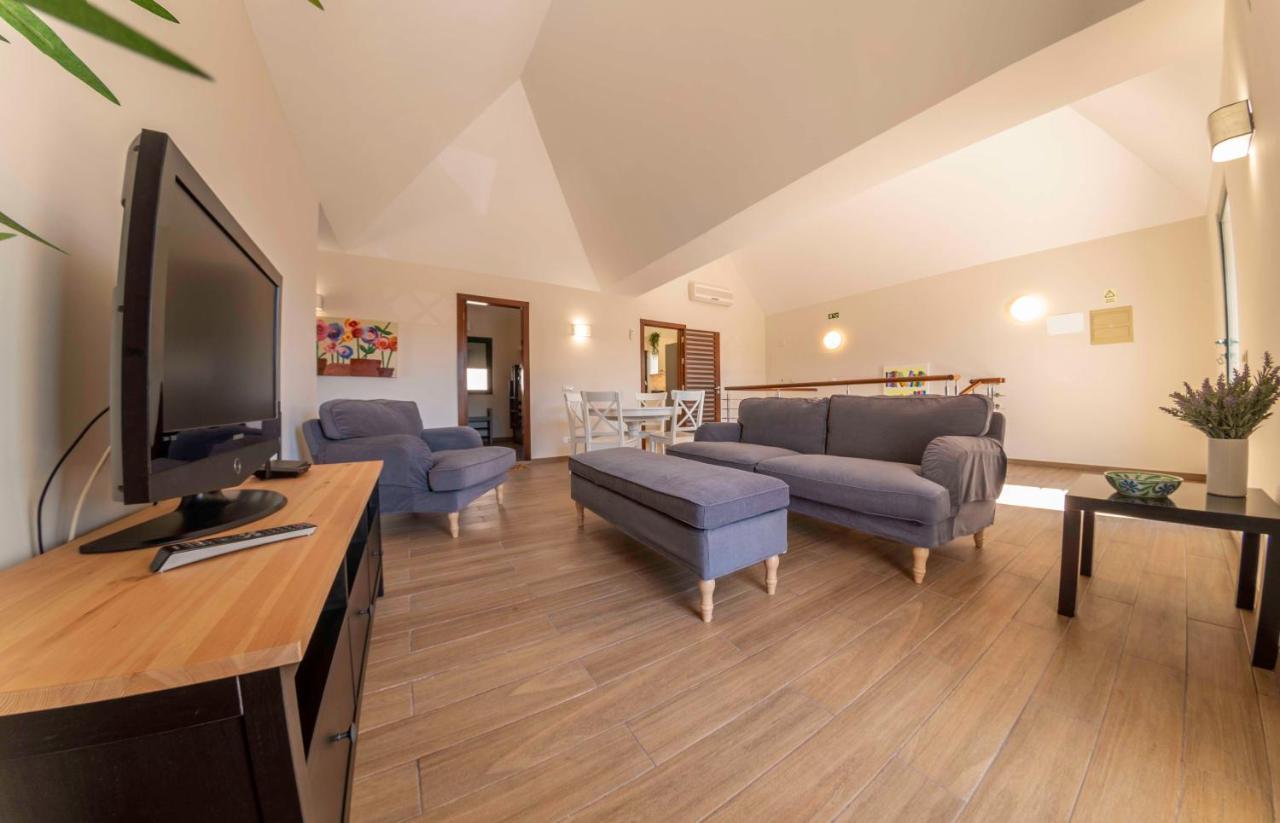 Holiday House In Elite Residential Area Of Фару Экстерьер фото